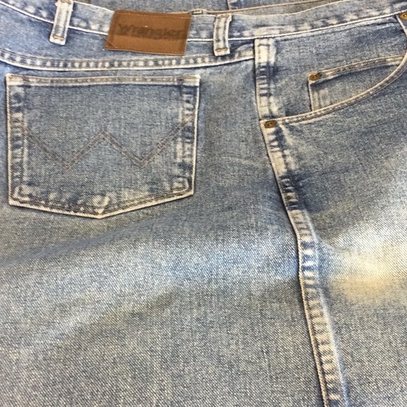 Wrangler Rugged Wear Jeans 48x34 - Picture 4 of 15